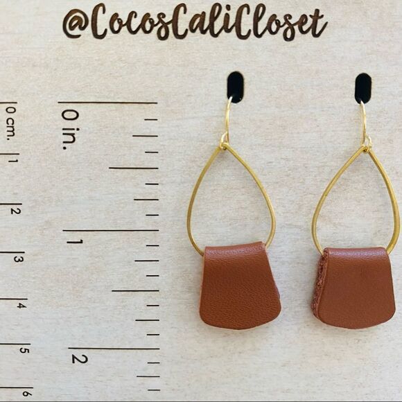 Tan Leather Wrap Gold Wire Drop Earrings NWT - Picture 6 of 8